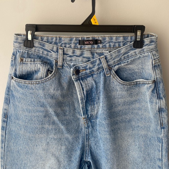 Asymmetric Straight Jeans -Micas - Picture 7 of 17